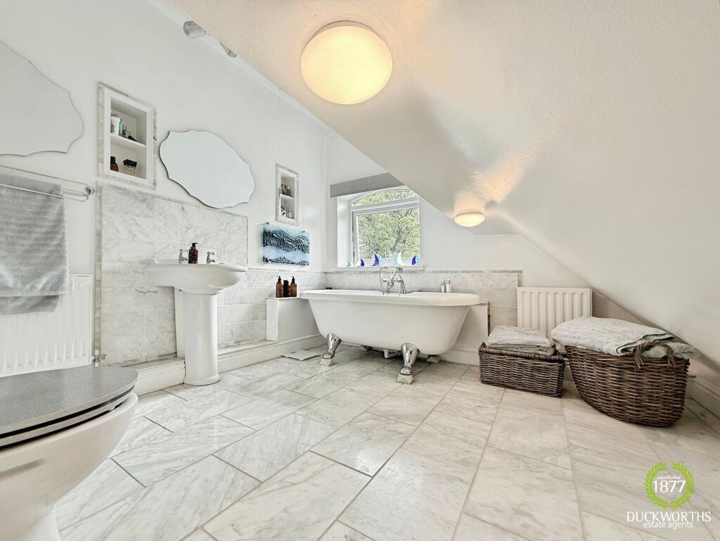 Additional image 46 of Earnsdale Avenue, Darwen, BB3