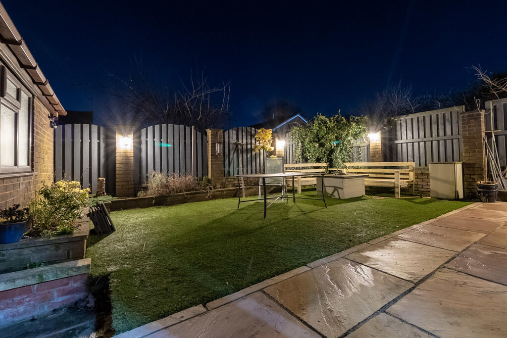 Additional image 17 of Buckingham Crescent, Bradford, BD14 6EJ