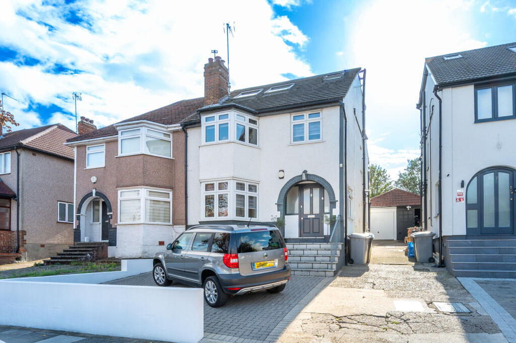 Paddock Road, Dollis Hill, London, NW2 photo 2