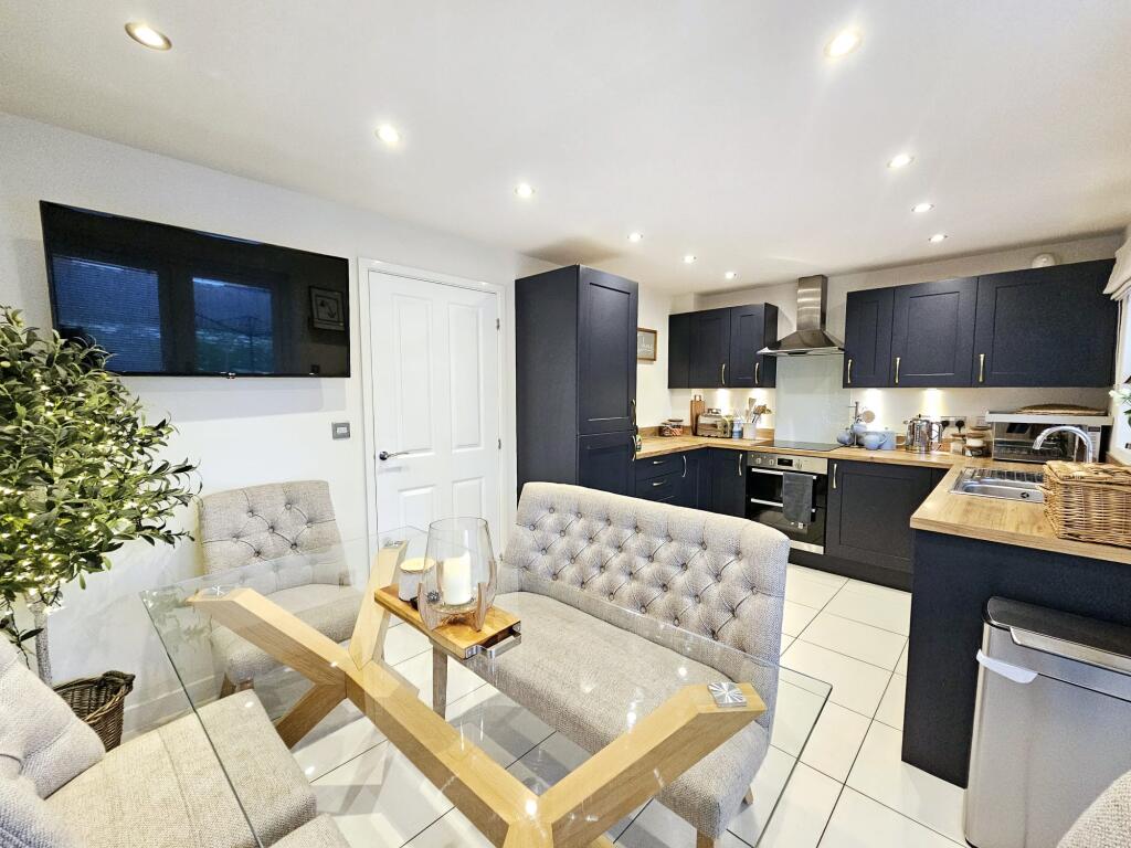 Bramble Way, Scalby, Scarborough, North Yorkshire photo 4