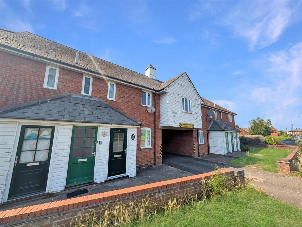 Main image of property: The Cross, Wivenhoe, Colchester
