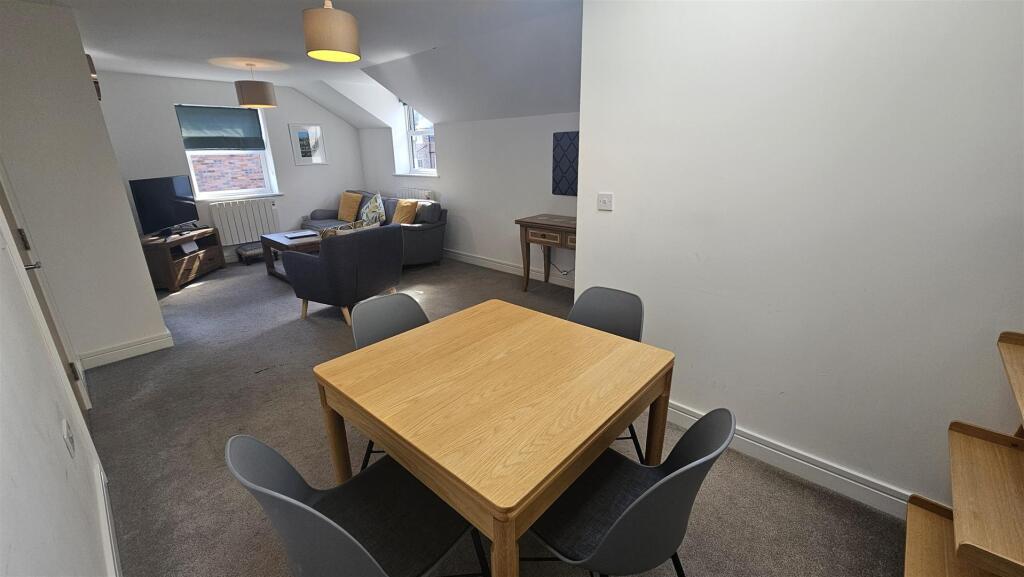 Apartment in York, The Rise, Holgate - View 3