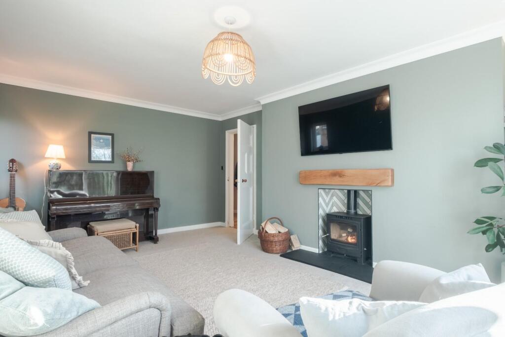 Woodland Road, Ulverston photo 4