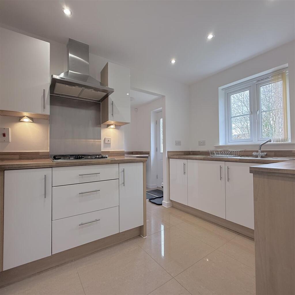 Maes Y Ffion, Llwydcoed, Aberdare photo 2