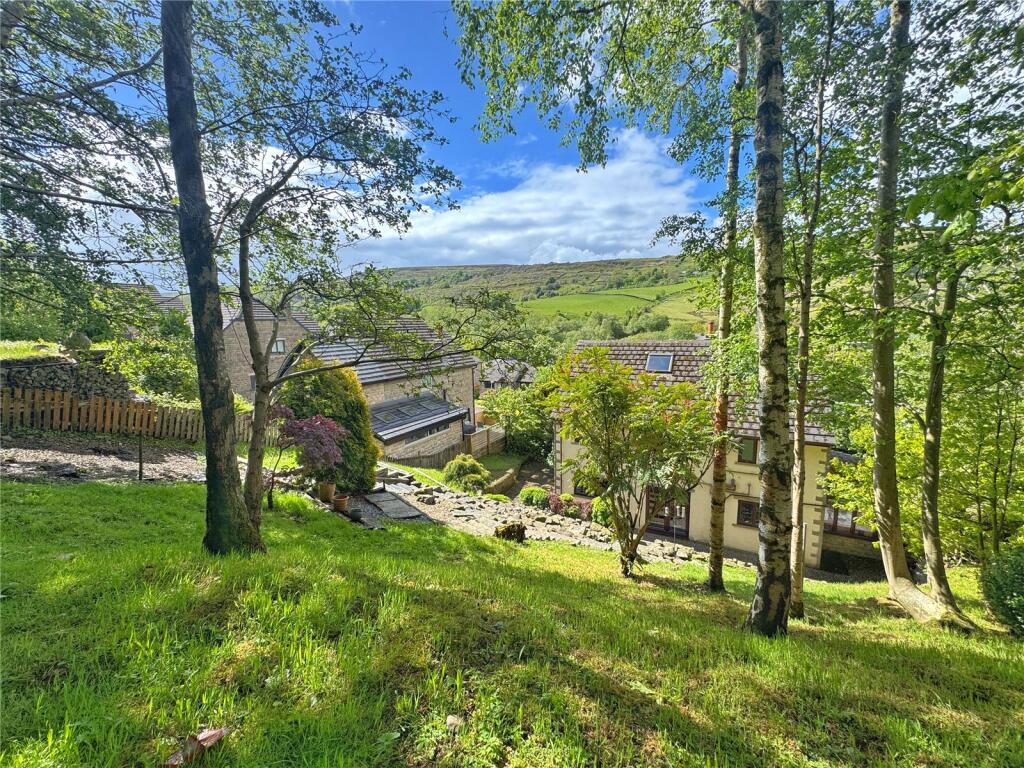 Heys Close, Cloughfold, Rossendale, BB4 - View 4