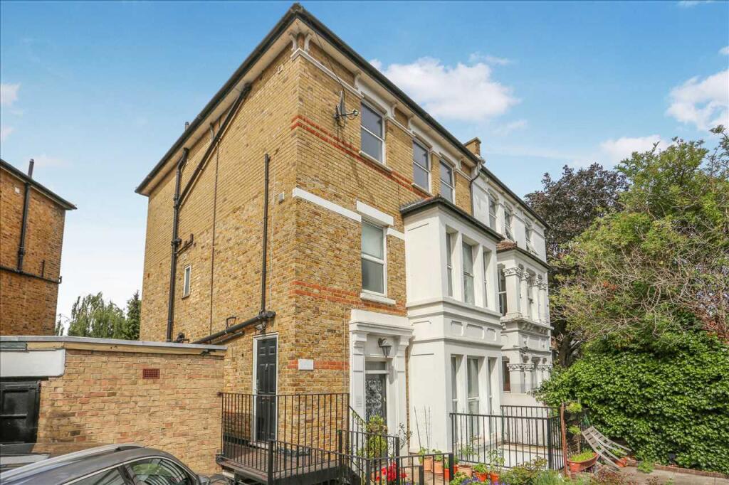 3-bed flat on Brecknock Road, London, £700,000
