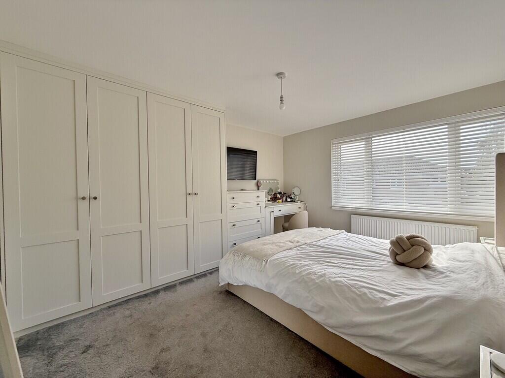 House in Portsmouth - View 4
