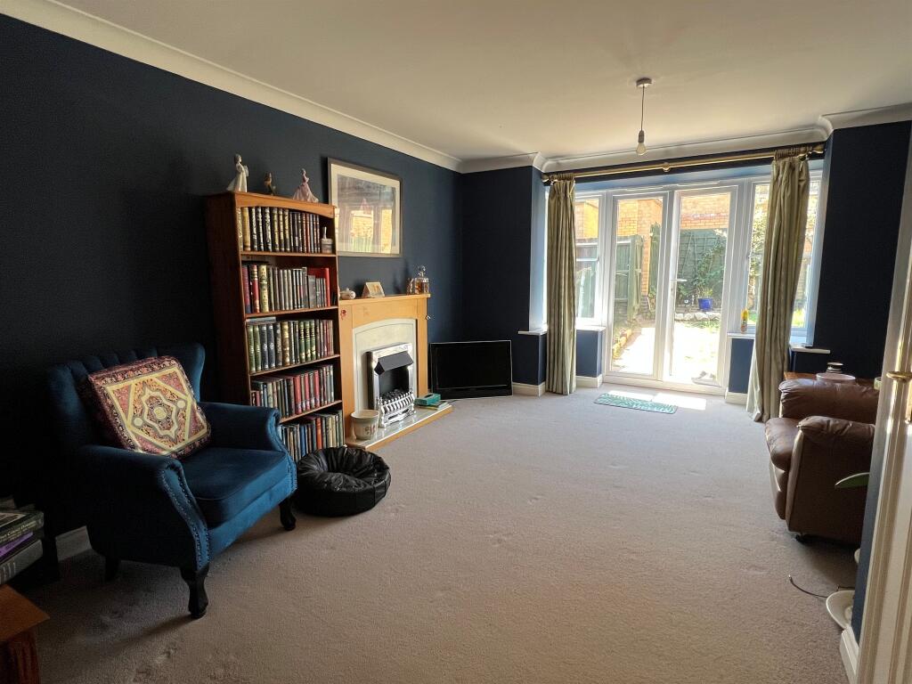 House in Northampton - More