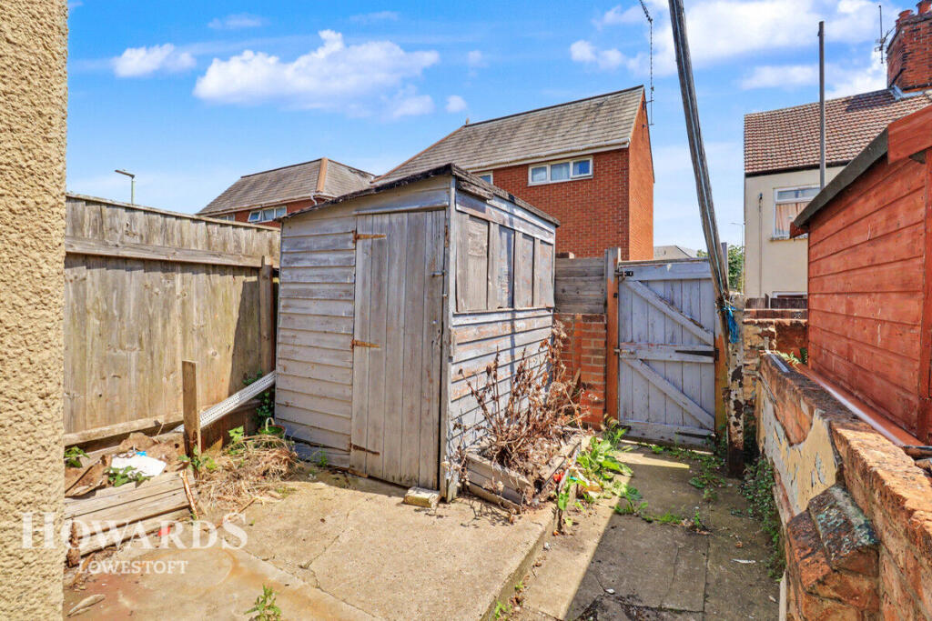 Reeve Street, Lowestoft photo 2