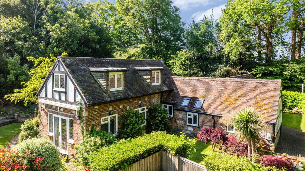 Main image of property: Holtye Road, East Grinstead, RH19 3PP