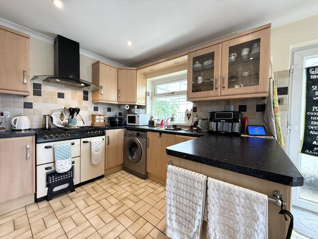 House in Cwmbach - View 5