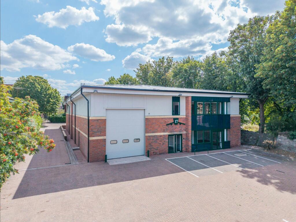 Unit 17 City Business Park, Bristol-8.jpg