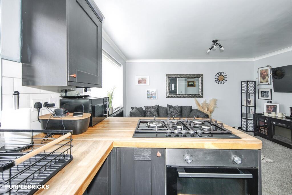 Apartment in Nuneaton and Bedworth, Bedworth Heath - View 5