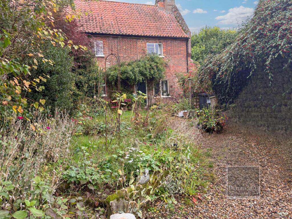 Main image of property: Chain Free Grade II Listed Cottage in the Beautiful North Norfolk Village of Plumstead.