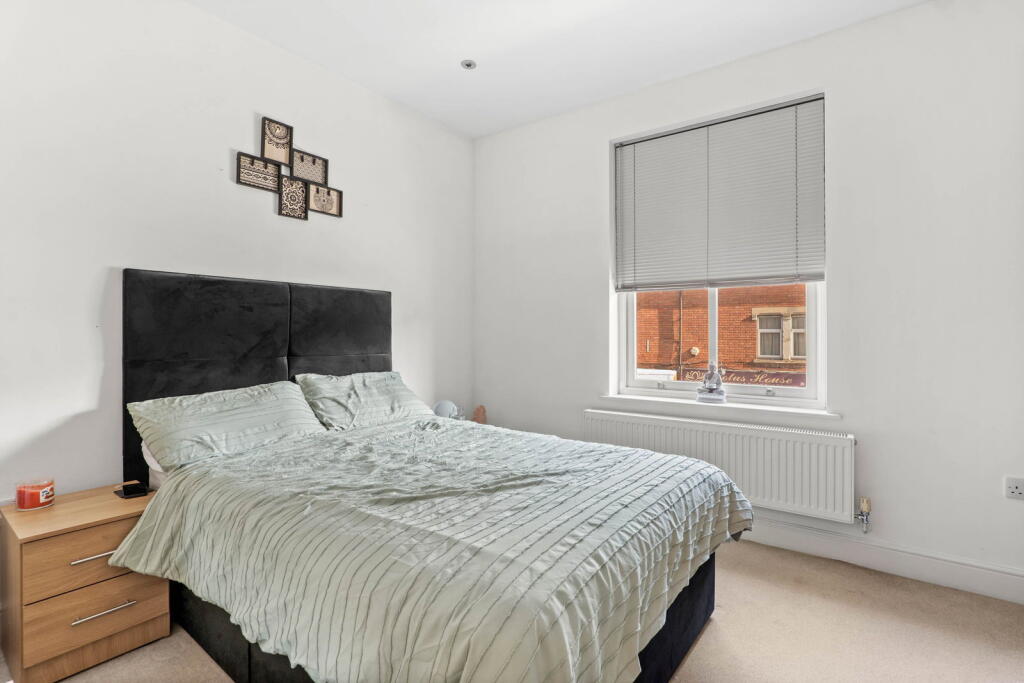 Apartment 4, Willersley House, 2 Sebright Avenue, Battenhall, Worcester. WR5 2HH photo 4