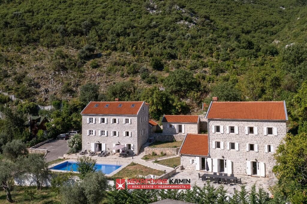 Main image of property: Boka Kotorska
