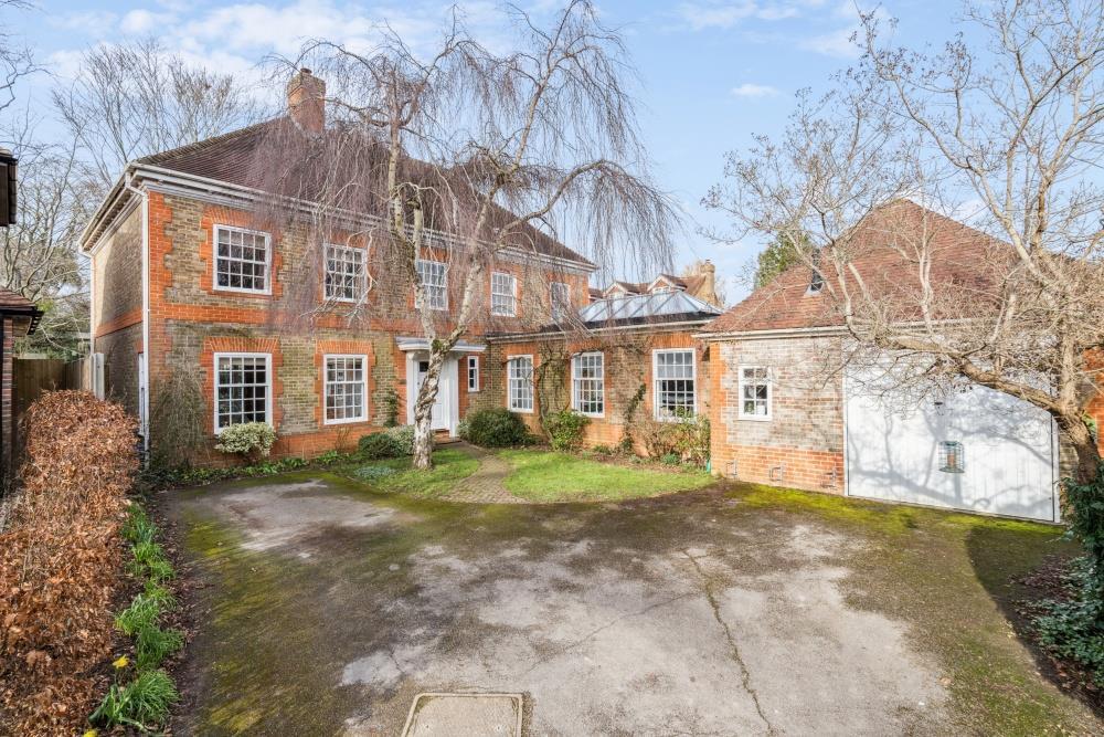 Main image of property: Charlbury Road, Oxford, Oxfordshire, OX2