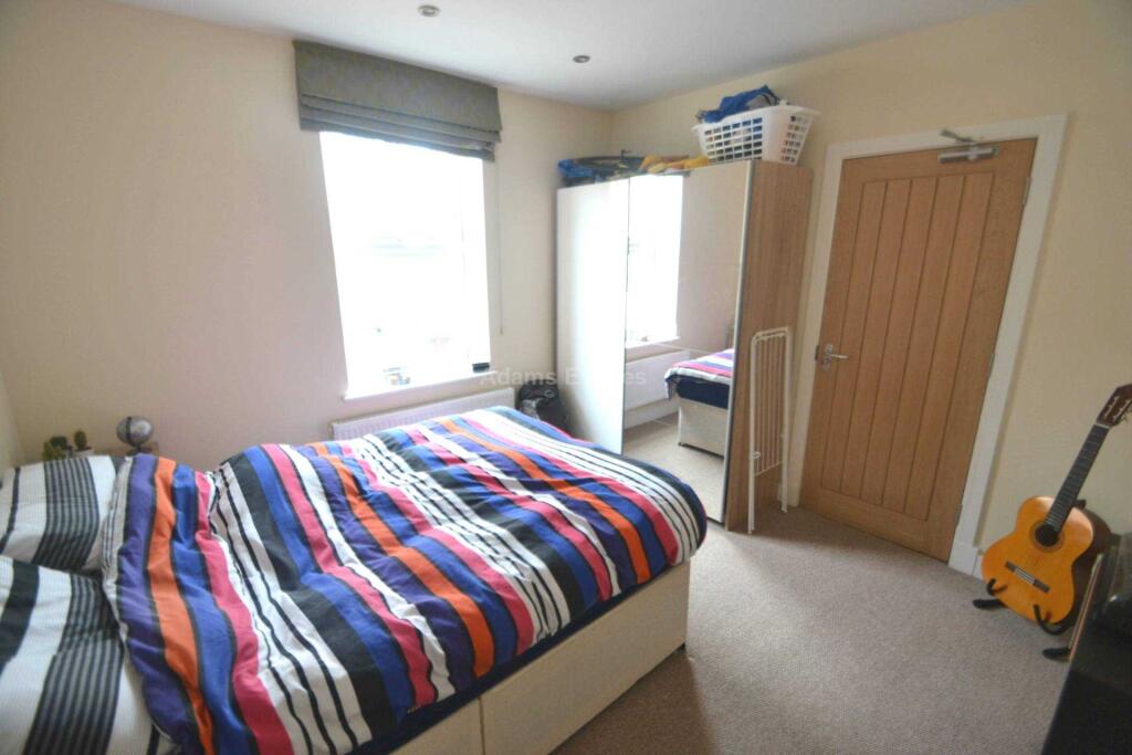 House in Reading - View 5