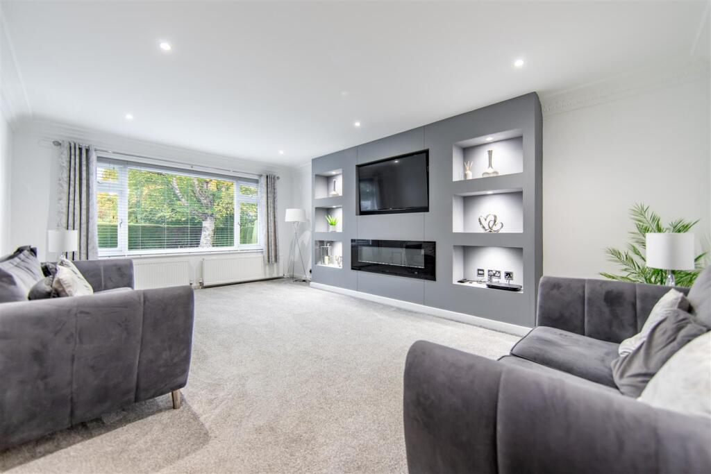 House in Ponteland, Northumberland - View 2