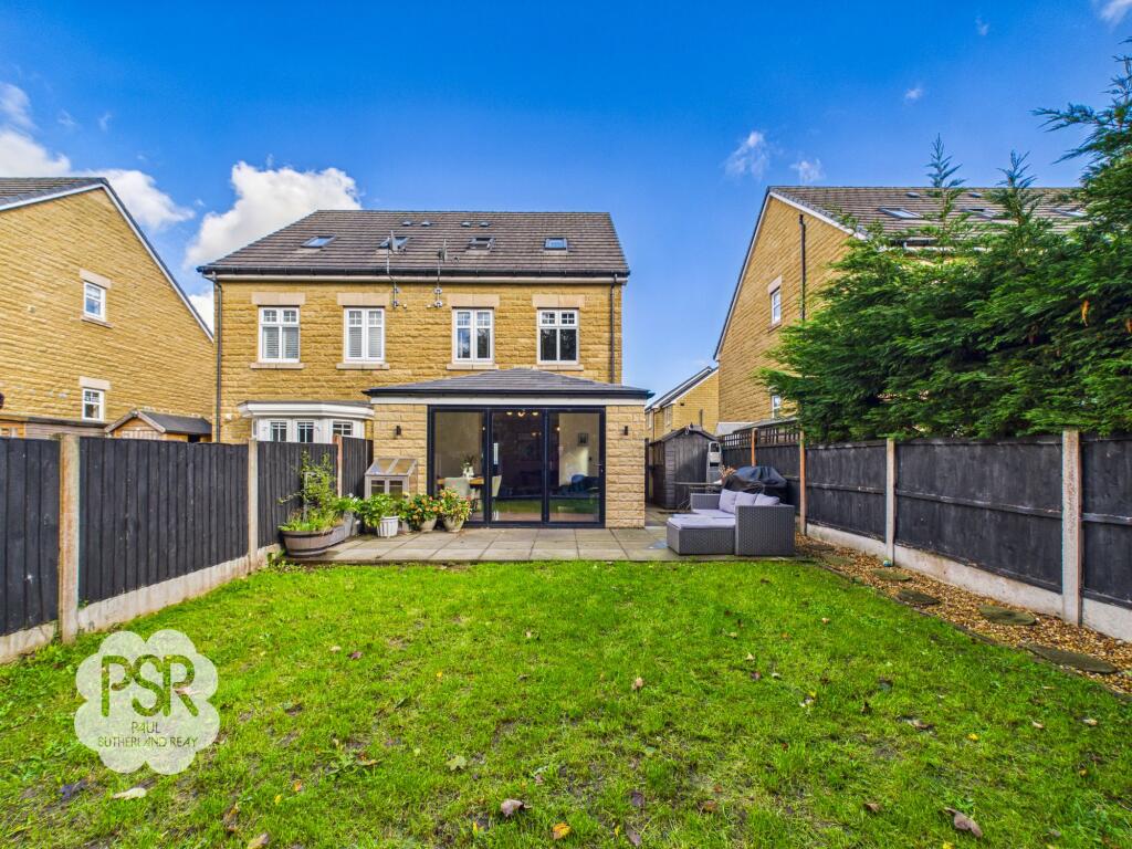 House in High Peak, Chapel-en-le-Frith - View 4
