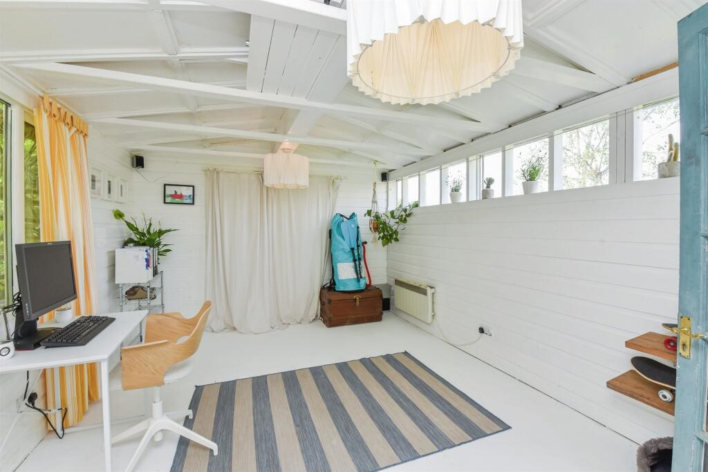 Additional image 18 of Rodden Road, Frome