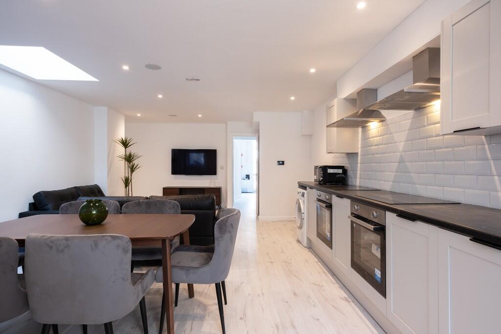 House in Swansea - View 3
