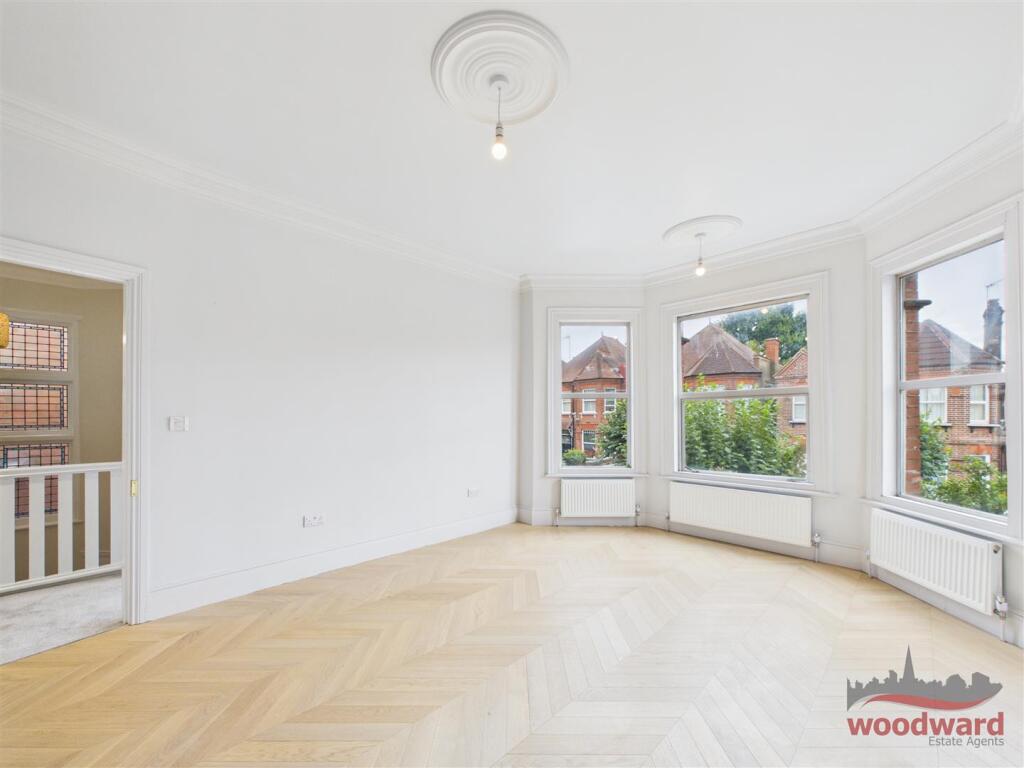 Apartment in Harrow - View 4