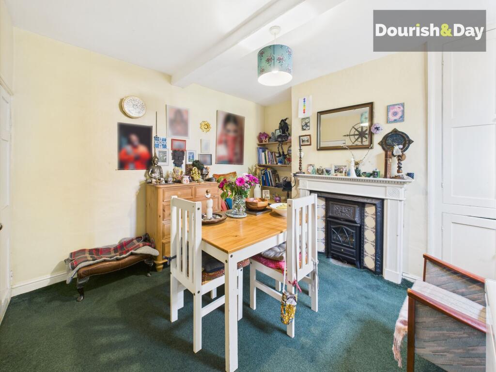 House in Stafford, Castletown - More