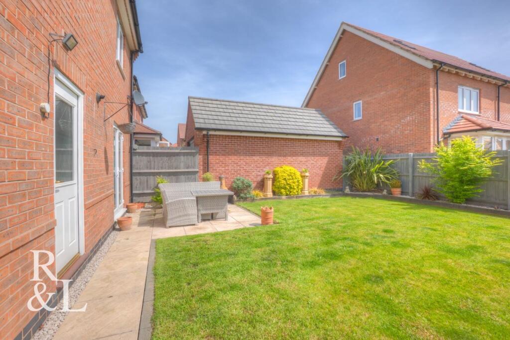 Winfield Way, Blackfordby, Swadlincote photo 3