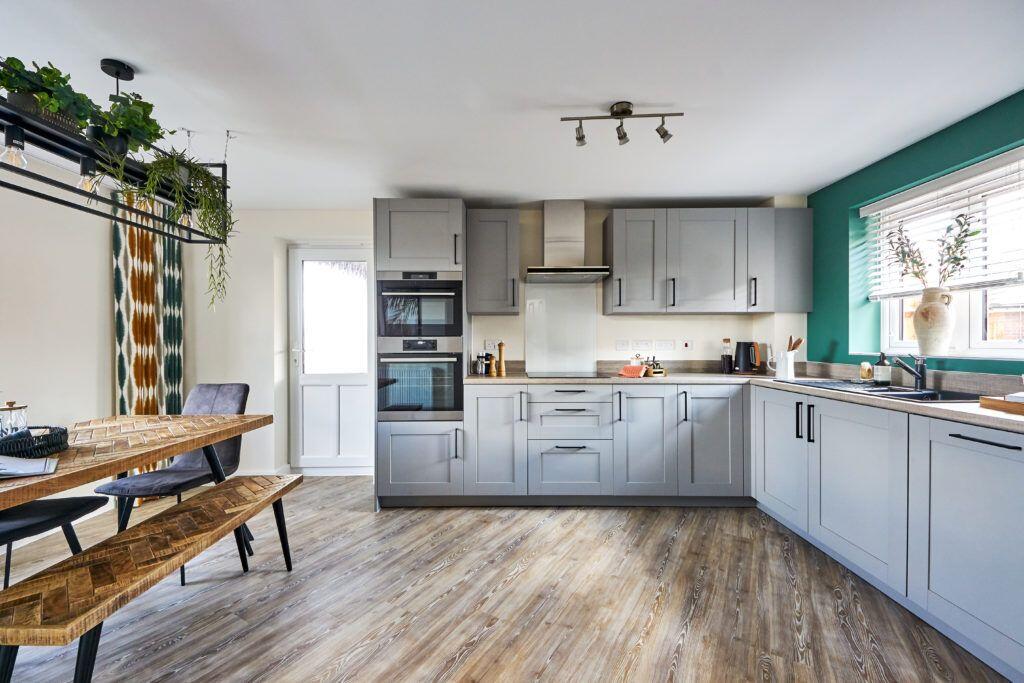 House in Northampton, Deene - View 3
