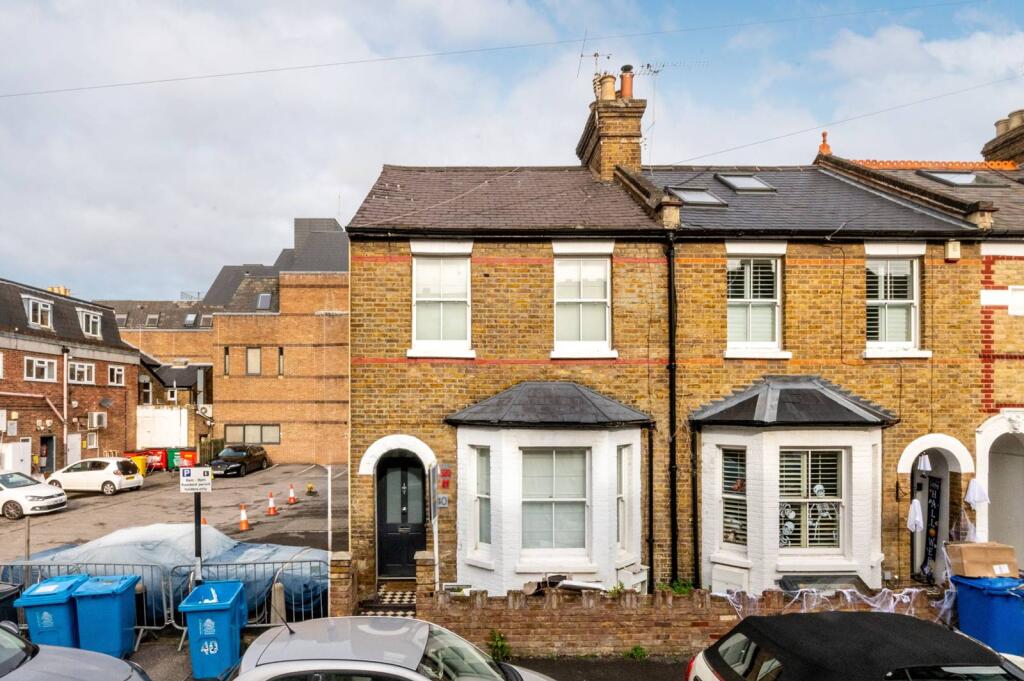 Main image of property: Albany Road, Windsor, SL4