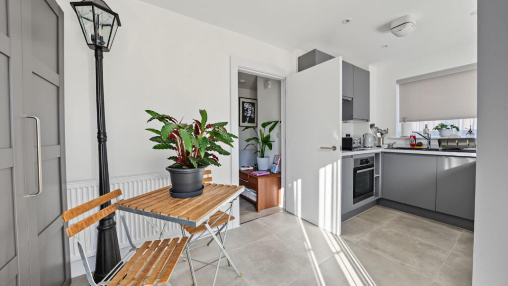 House in Wealden, Ninfield - View 5