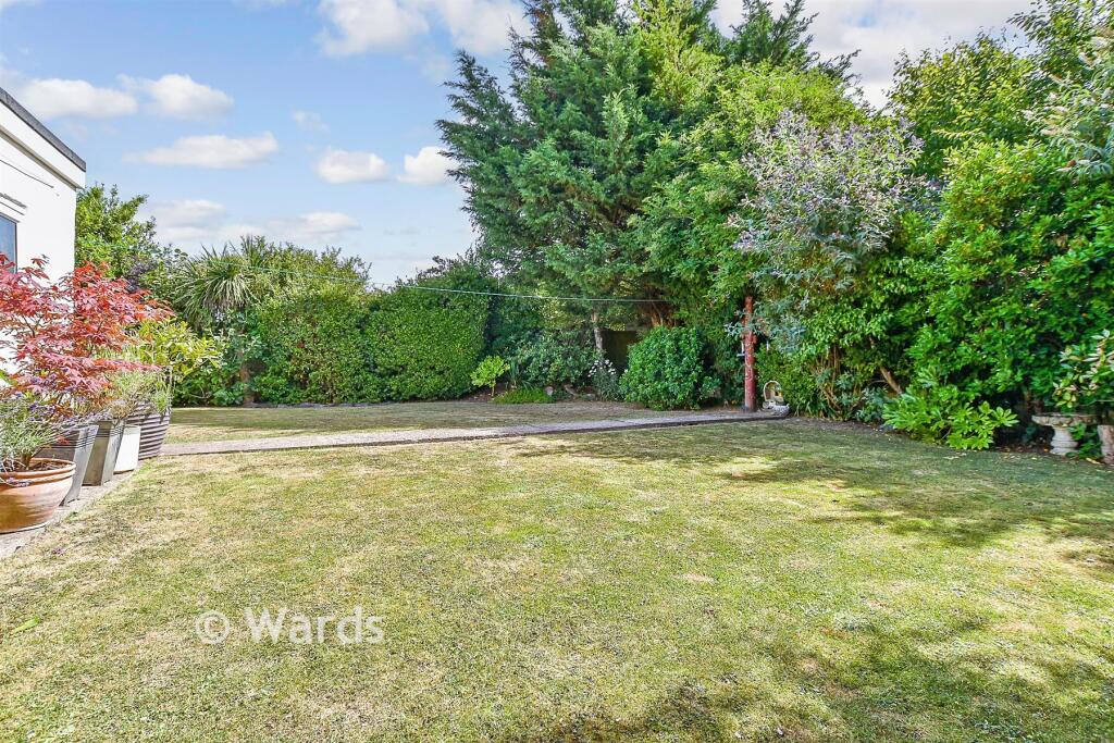 House in Tonbridge - View 2