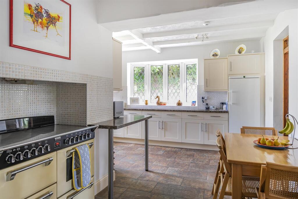 Tiverton Road, Bampton, Tiverton photo 4