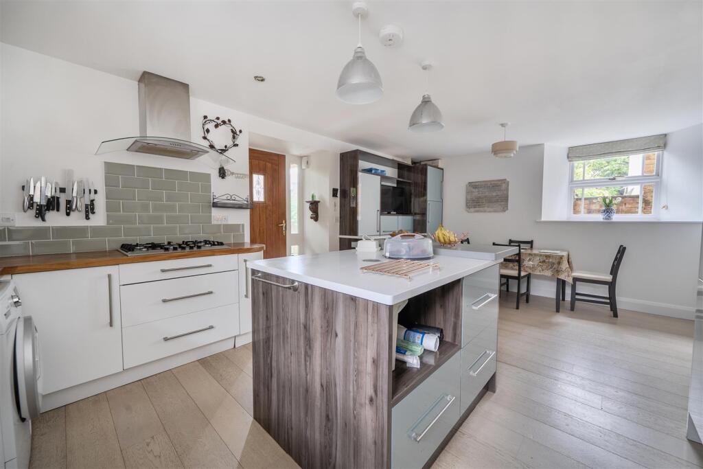 House in Towcester, Whittlebury - View 3