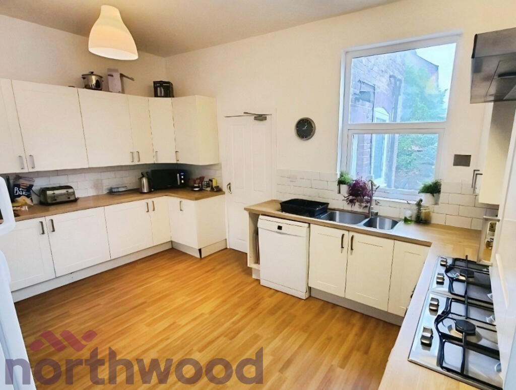 House in Warrington - View 4