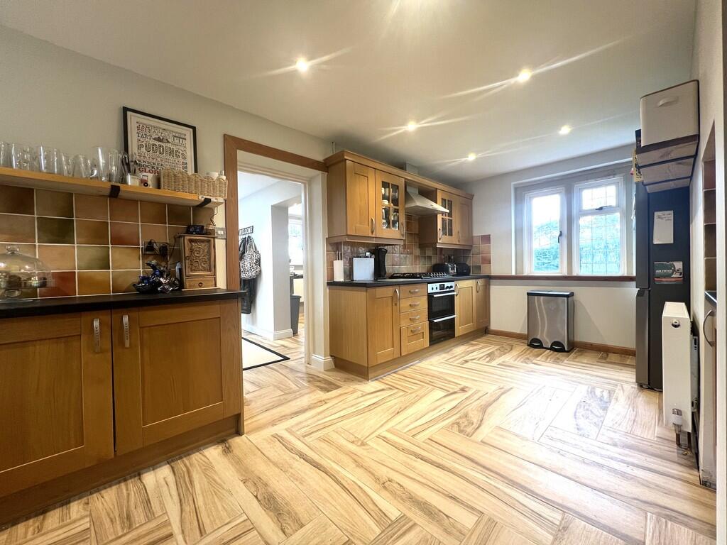 London Road, Chatteris, Cambs., PE16 6SF photo 4
