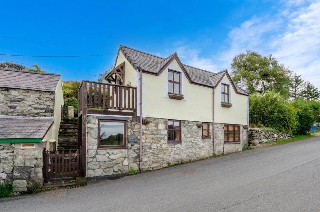Main image of property: Gallt Y Foel, Caernarfon, Gwynedd, LL55