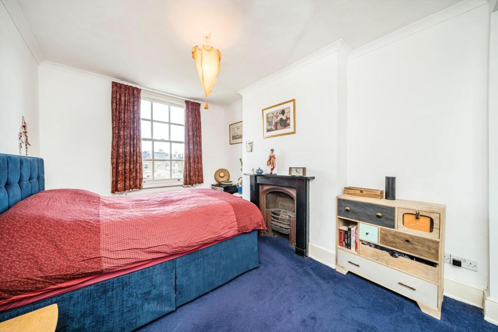 House in London - View 5
