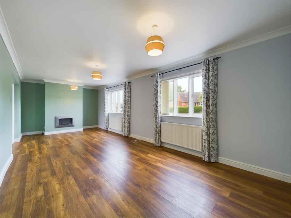 House in Northampton - View 2