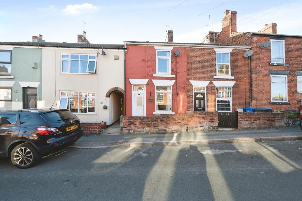 Main image of property: London Street, New Whittington, Chesterfield
