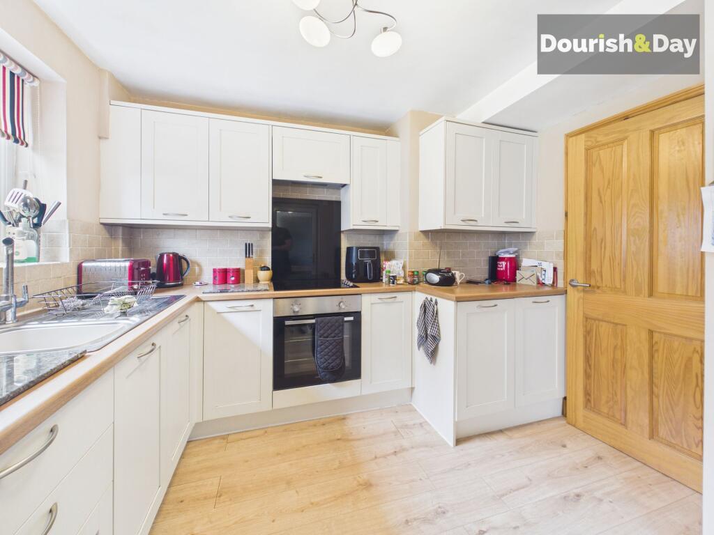 Devon Way, Stafford, ST17 photo 4