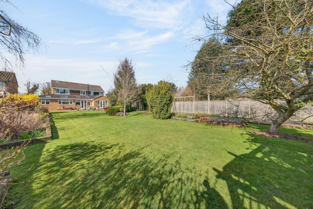 House in Collingtree - View 2