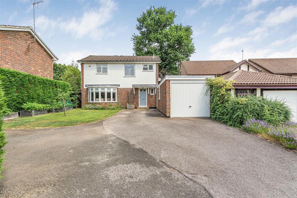 Main image of property: Forest Rise, Liss Forest
