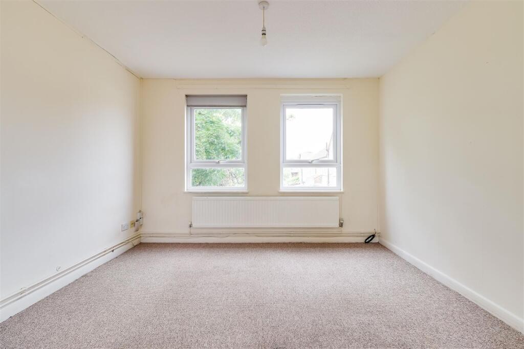 Apartment in Cambridge - View 4