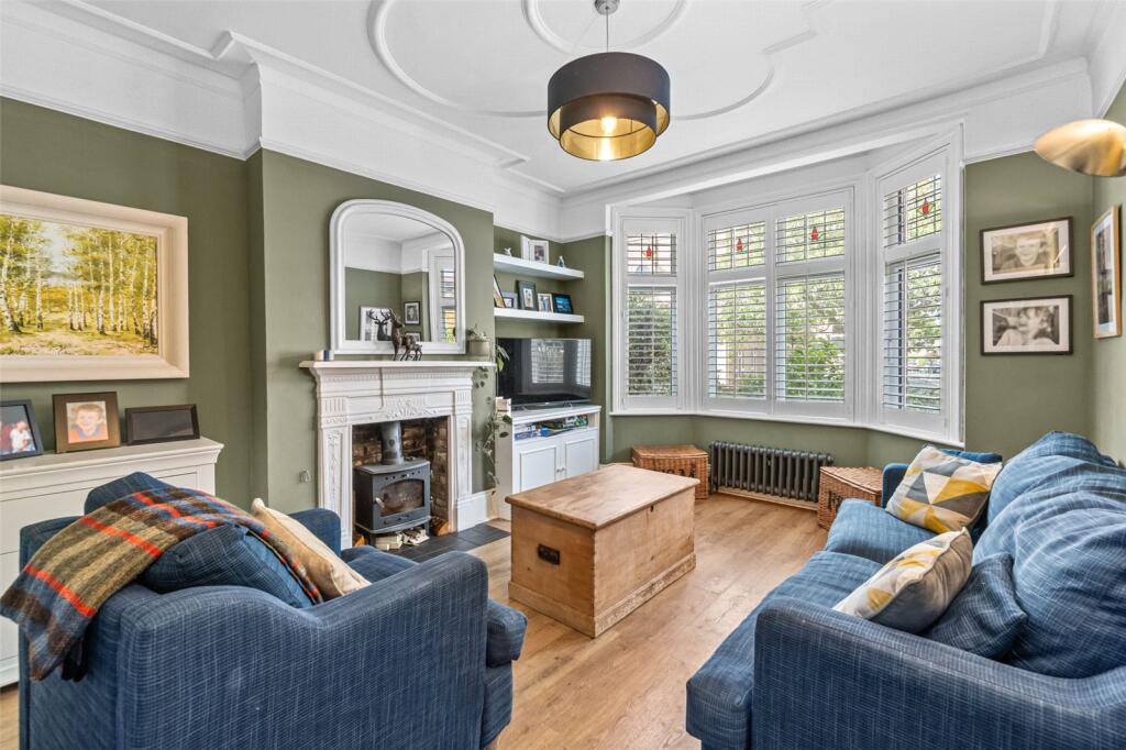 House in Twickenham - View 2