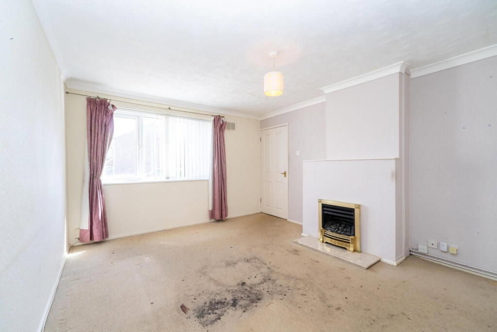 House in Stevenage - More
