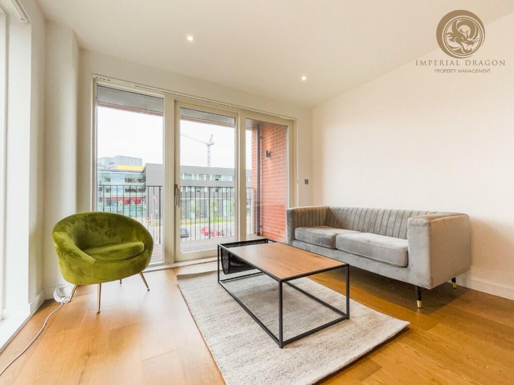Main image of property: Lismore Boulevard, London, NW9