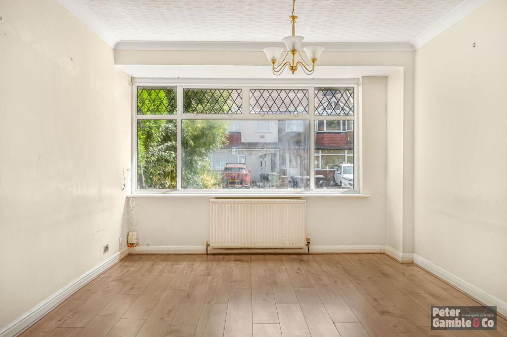 House in London - View 5
