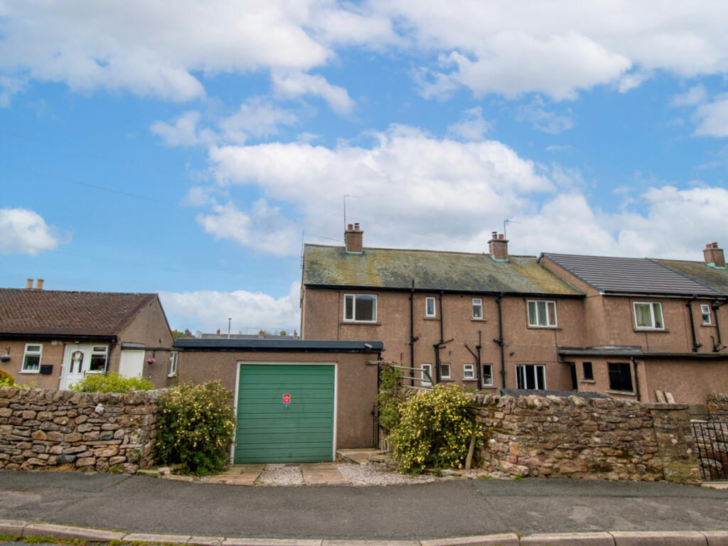 House in Brough, Church Brough - View 4